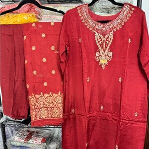 Elegant Red Embroidered Kurta Set